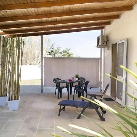 Cisterna - Direzione Salento Aparthotel