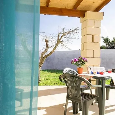 Cisterna - Direzione Salento 3*