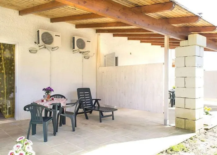 Cisterna - Direzione Salento 4*