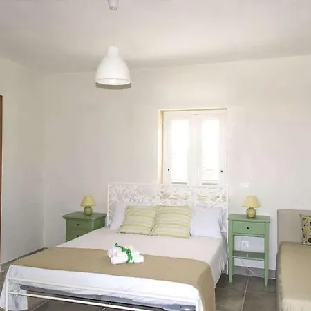 Cisterna - Direzione Salento 3*